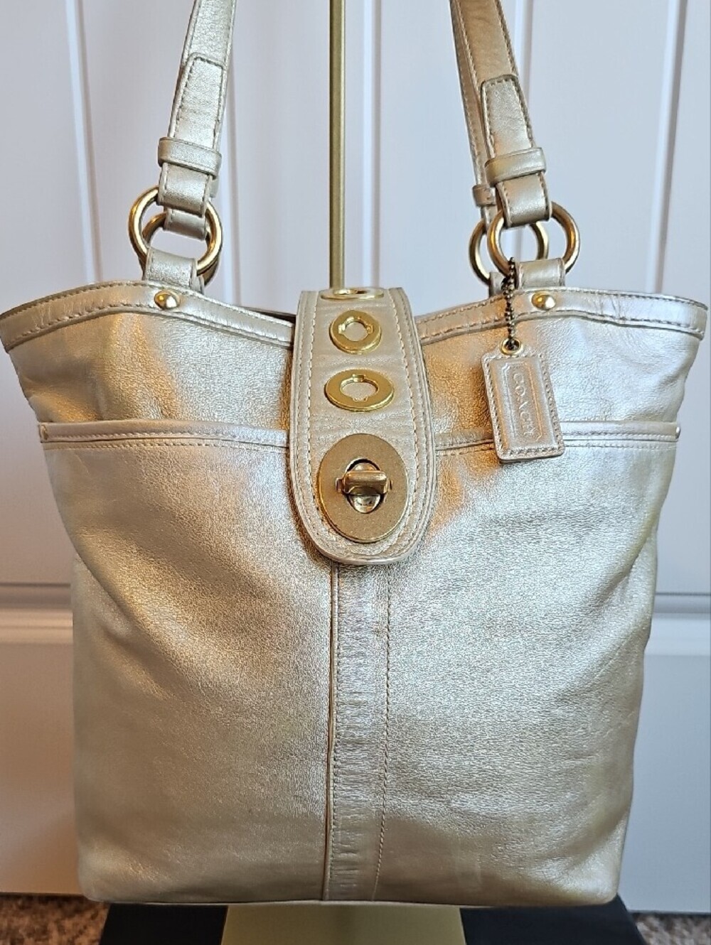Coach Archival Legacy Lily Turnlock Tote Metallic Brass Gold Leather F13757 - Picture 11 of 12